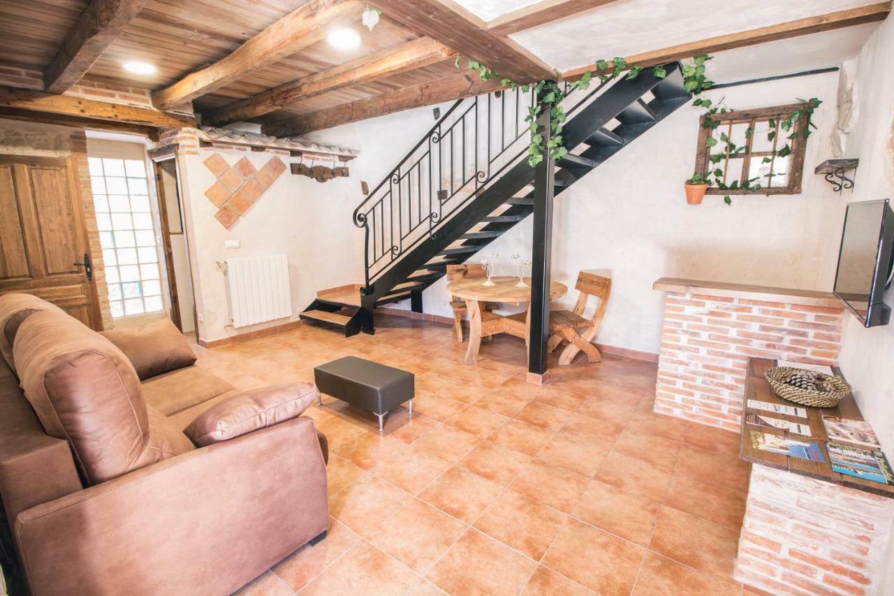 Casas La Muralla De Bodegas Marcos Penafiel Ngoại thất bức ảnh